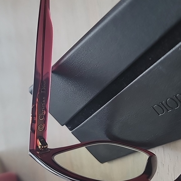 Red Christian Dior glasses - Picture 3 of 3